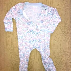 {Burts Bees Baby} 0-3 mo. Footed Onesie